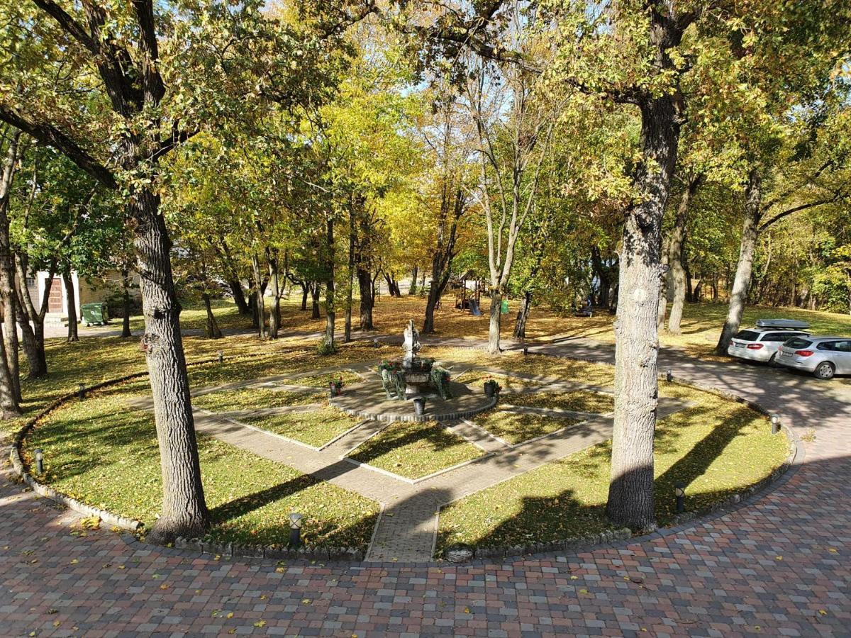 Linkuva Manor Apartment Kowno Zewnętrze zdjęcie